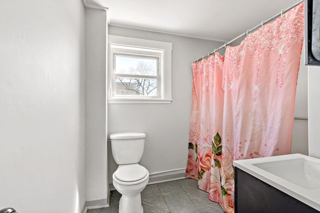 63 West Carpenter St 2F, Attleboro, MA 02703