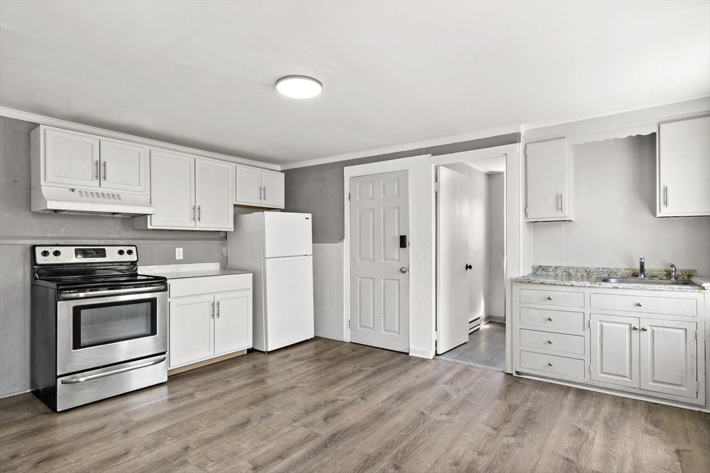 63 West Carpenter St 2F, Attleboro, MA 02703