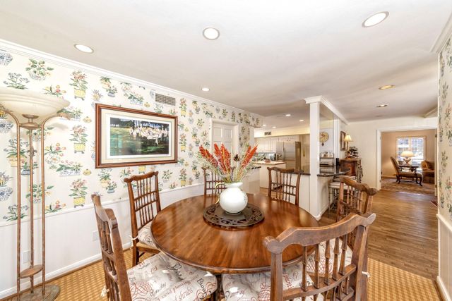 11407 S Chestwood Drive, Houston, TX 77024