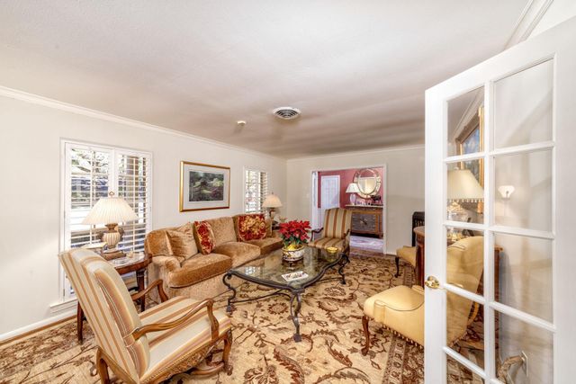 11407 S Chestwood Drive, Houston, TX 77024