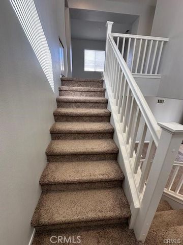 47 Eaglecreek, Irvine, CA 92618
