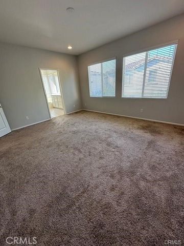47 Eaglecreek, Irvine, CA 92618