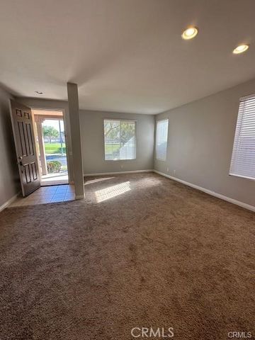47 Eaglecreek, Irvine, CA 92618