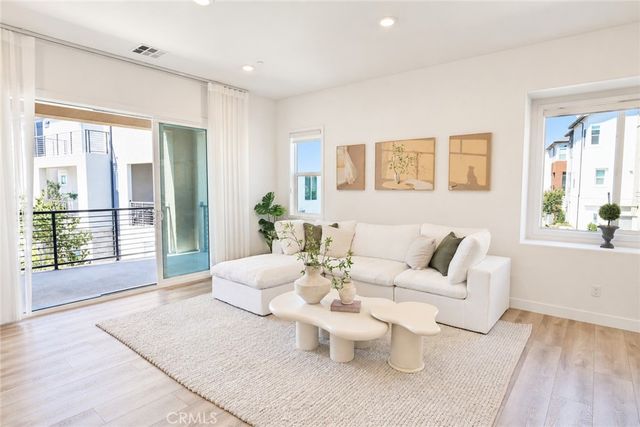 146 Abacus, Irvine, CA 92618