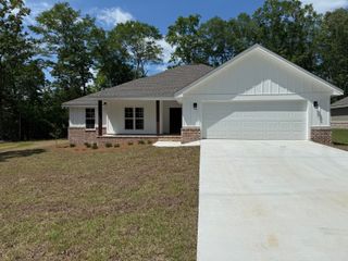 18 The Oaks Dr., Sumrall, MS 39482