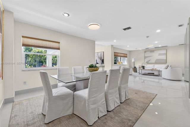 6125 SW 109th St, Pinecrest, FL 33156