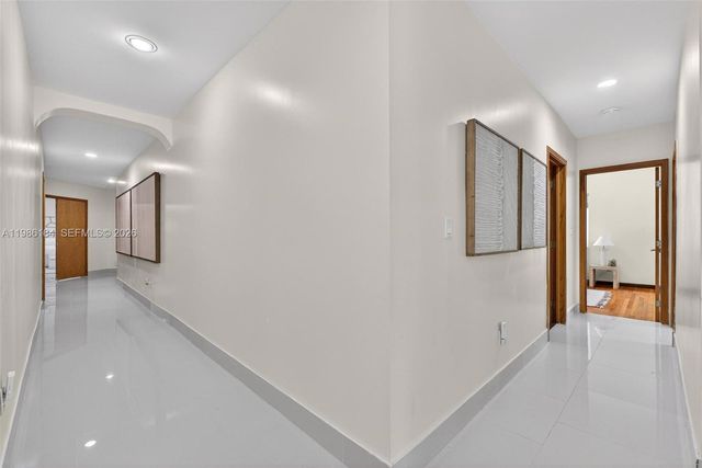 6125 SW 109th St, Pinecrest, FL 33156