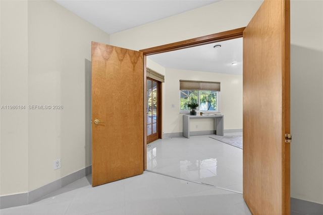 6125 SW 109th St, Pinecrest, FL 33156