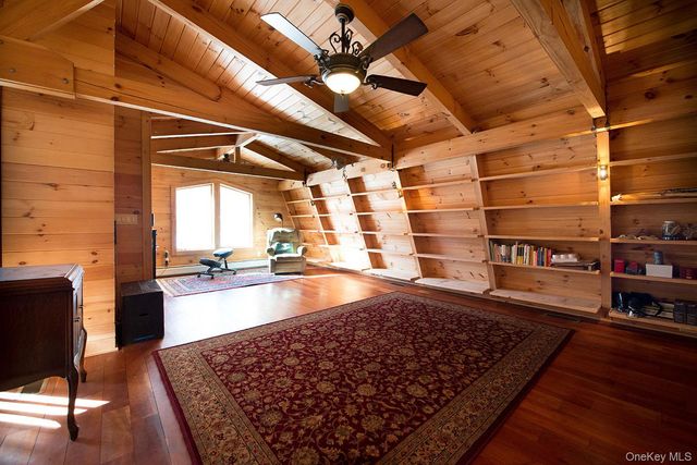 1644 Lake Drive, Greenwood Lake, NY 10925