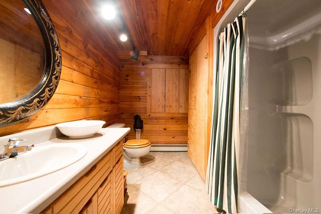 1644 Lake Drive, Greenwood Lake, NY 10925