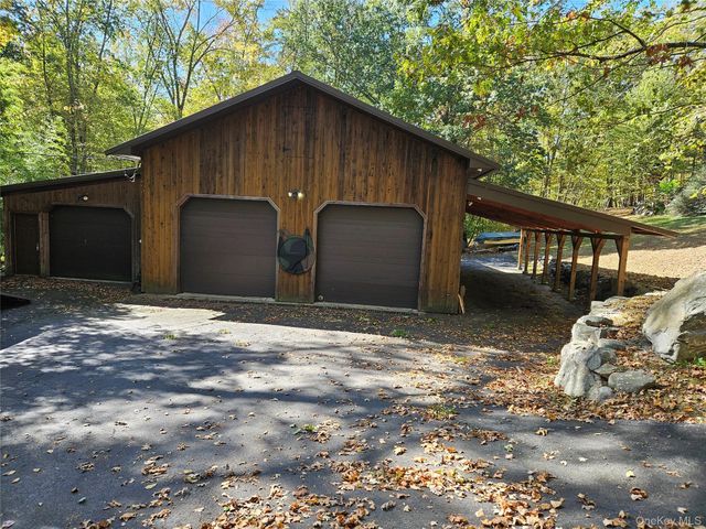 1644 Lake Drive, Greenwood Lake, NY 10925