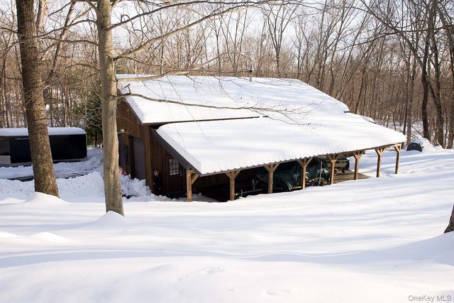 1644 Lake Drive, Greenwood Lake, NY 10925