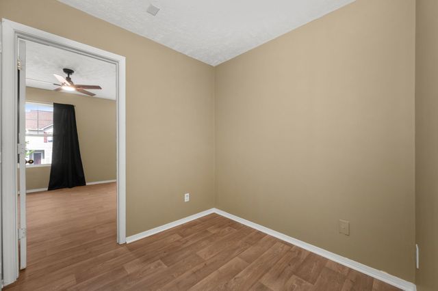 5828 Monroe Xing, Antioch, TN 37013