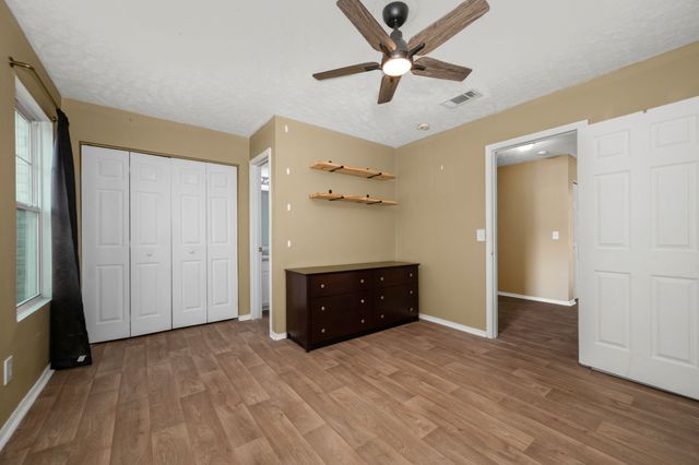 5828 Monroe Xing, Antioch, TN 37013