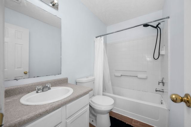 5828 Monroe Xing, Antioch, TN 37013