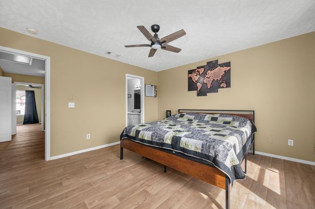 5828 Monroe Xing, Antioch, TN 37013