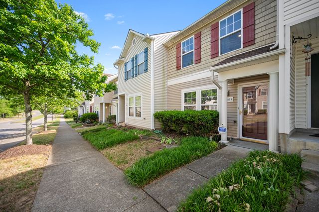 5828 Monroe Xing, Antioch, TN 37013