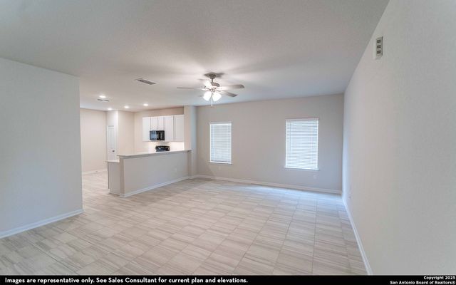 8930 Chili Bowl Street, Converse, TX 78109