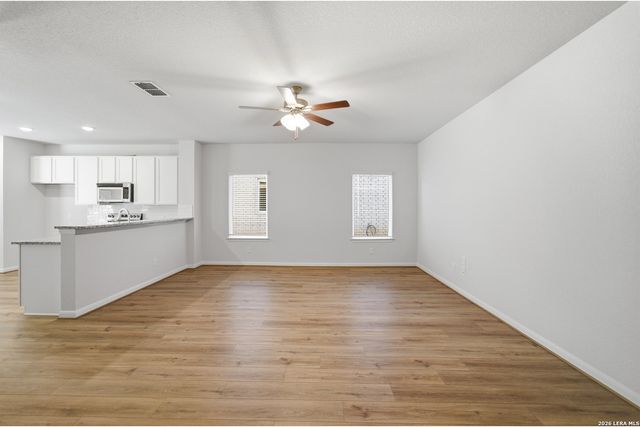 8930 Chili Bowl Street, Converse, TX 78109