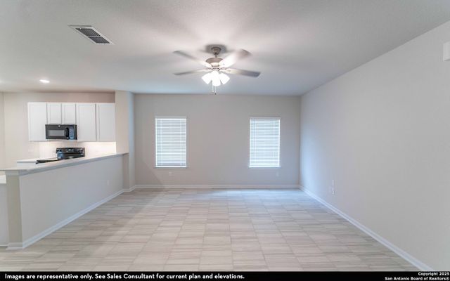 8930 Chili Bowl Street, Converse, TX 78109