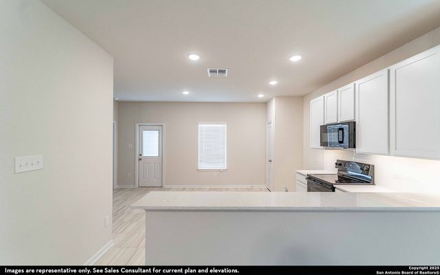 8930 Chili Bowl Street, Converse, TX 78109