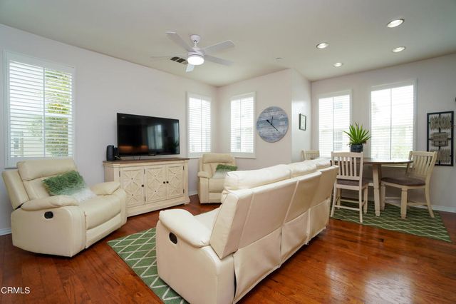 1239 Bayside Lane, Oxnard, CA 93035