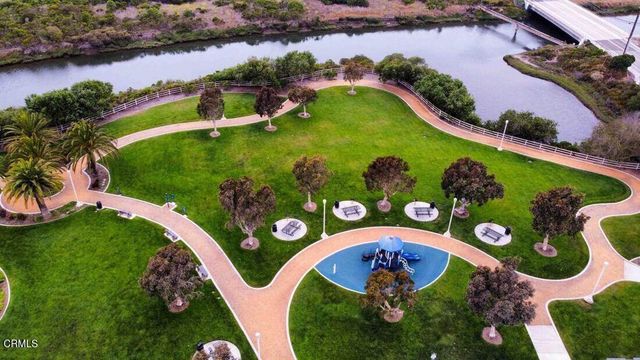 1239 Bayside Lane, Oxnard, CA 93035
