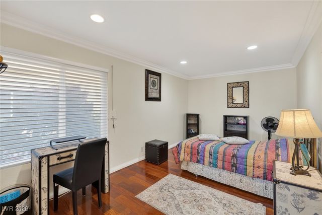 3020 Bel Air Drive, Las Vegas, NV 89109