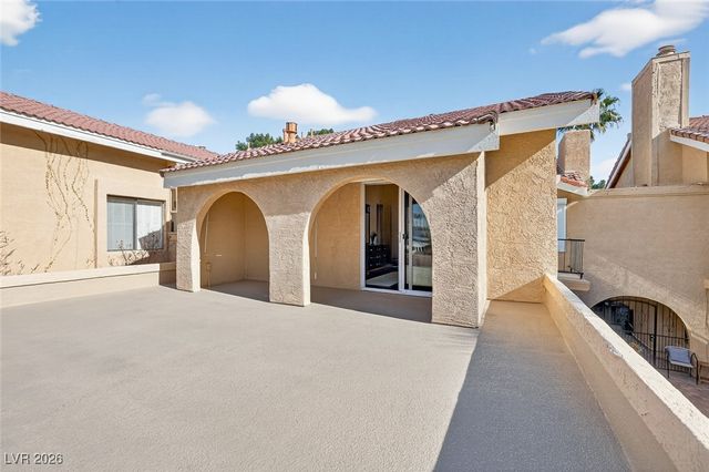 3020 Bel Air Drive, Las Vegas, NV 89109