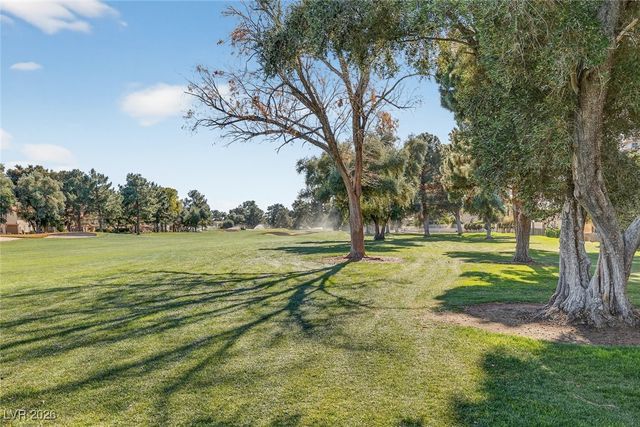 3020 Bel Air Drive, Las Vegas, NV 89109