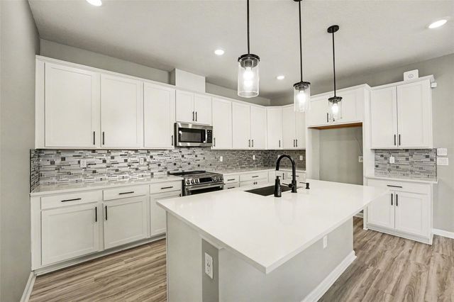 1016 GRIFFON AVENUE, Lake Alfred, FL 33850