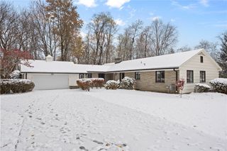 18 South Pittsford Hill Lane, Pittsford, NY 14534