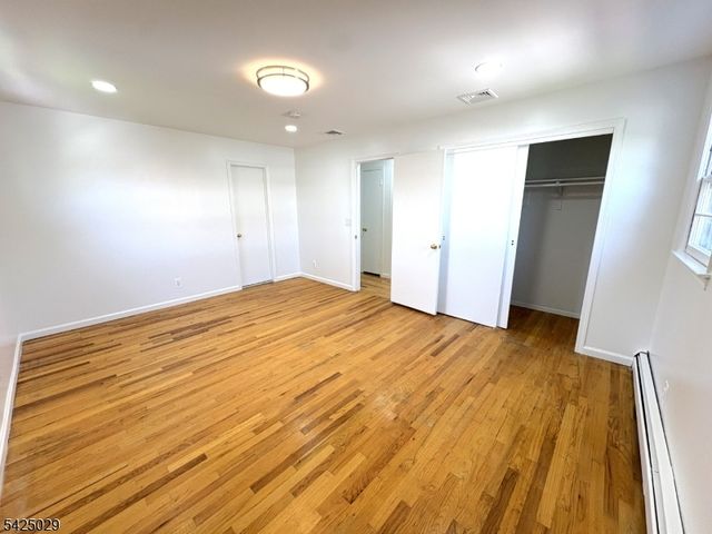 389 Madeline Ave, Garfield City, NJ 07026