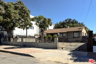 7626 Morella Avenue, North Hollywood, CA 91605