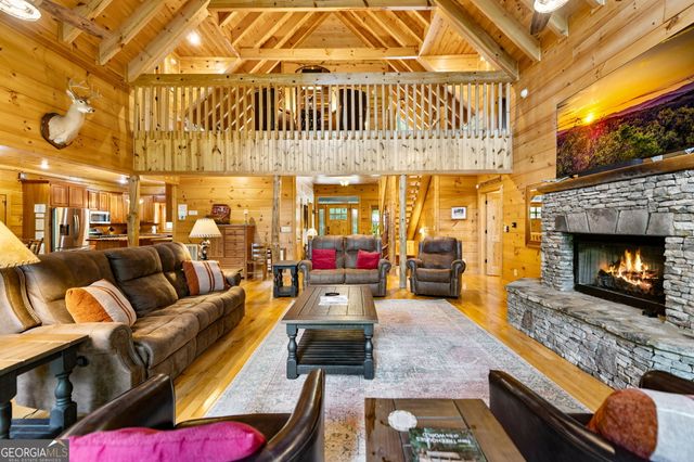 1082 Sunset Road, Epworth, GA 30541