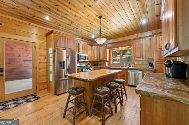 1082 Sunset Road, Epworth, GA 30541