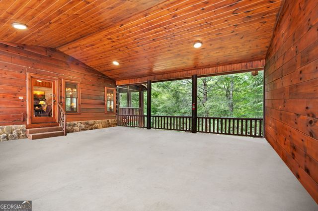 1082 Sunset Road, Epworth, GA 30541