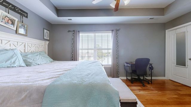 669 Wolfchase Ct, Clarksville, TN 37042