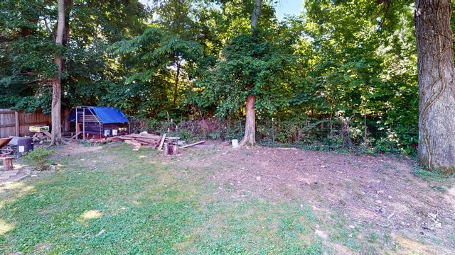 669 Wolfchase Ct, Clarksville, TN 37042