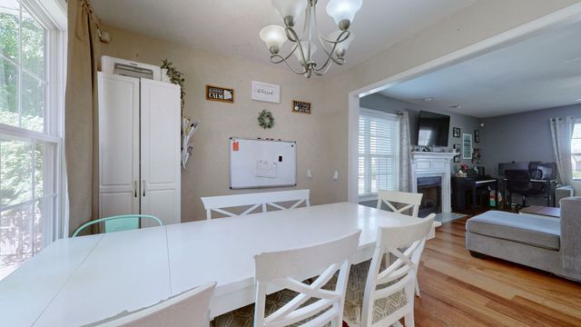 669 Wolfchase Ct, Clarksville, TN 37042