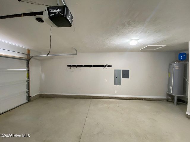 4235 Redspire Lane, Fayetteville, NC 28306