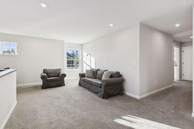 19337 Clearwater Loop, Farmington, MN 55024