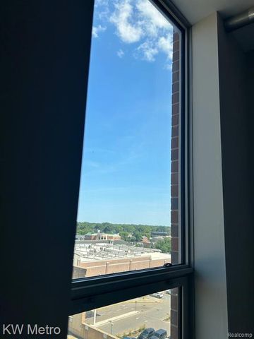 350 N Main Street 618, Royal Oak, MI 48067