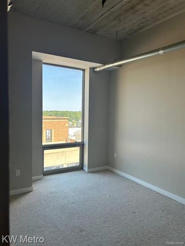 350 N Main Street 618, Royal Oak, MI 48067