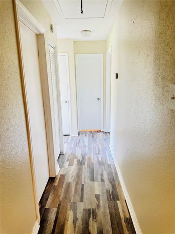 1310 Northbrook Drive, Angleton, TX 77515