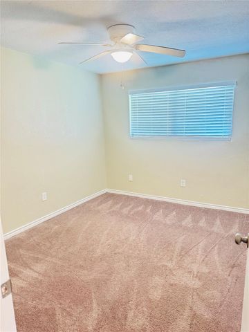 1310 Northbrook Drive, Angleton, TX 77515
