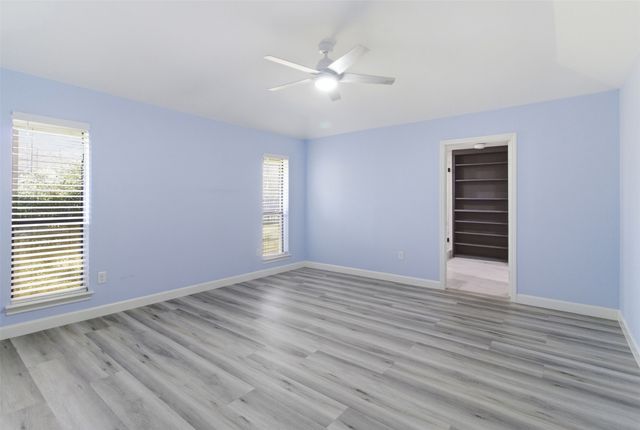 3801 Runge Court E, Irving, TX 75038