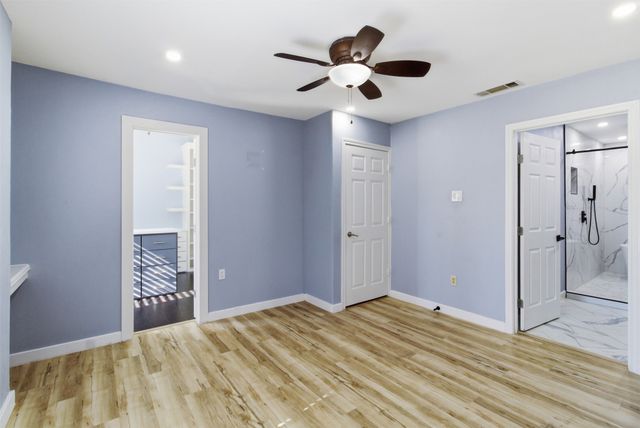 3801 Runge Court E, Irving, TX 75038