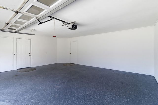 3801 Runge Court E, Irving, TX 75038