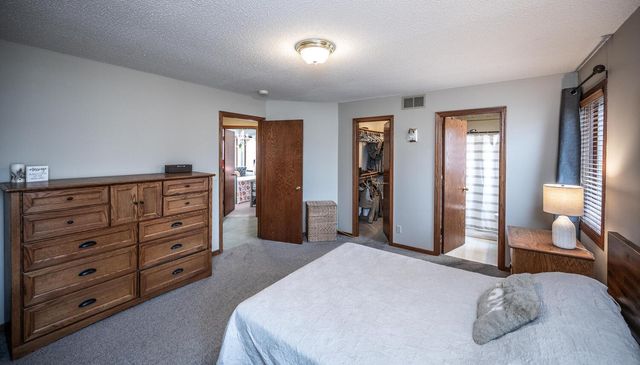 13632 Princeton Circle, Savage, MN 55378